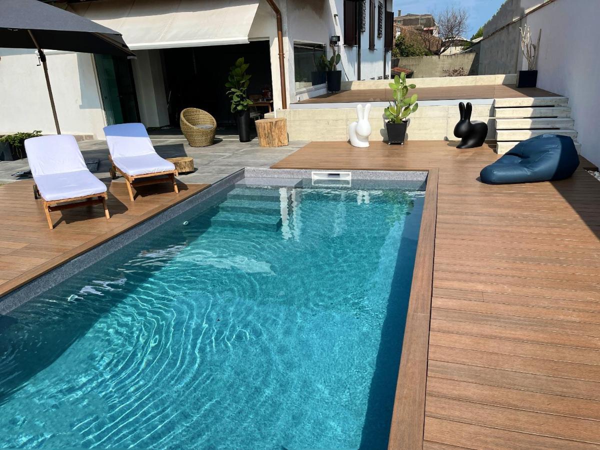 Other Garden - Luxury Bed And Breakfast Rho Bagian luar foto